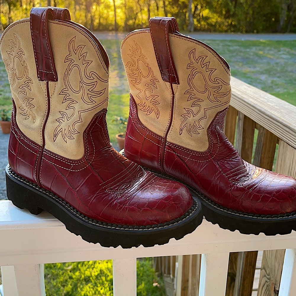 Arita Fat Baby boots